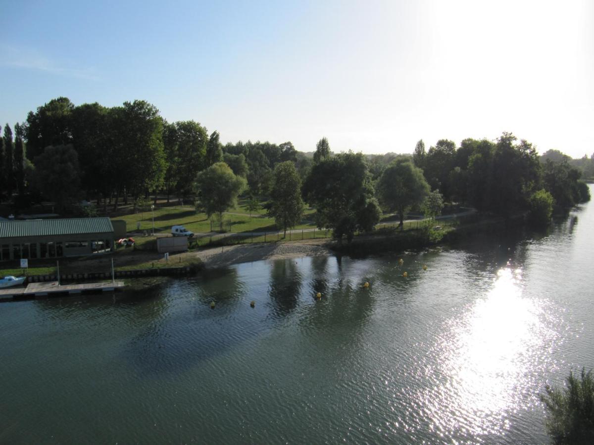 Belle Riviere Chaniers